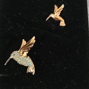 Hummingbird pin by Avon for the Smithsonian